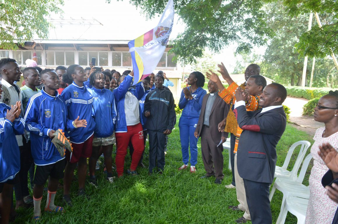 University Sports students team flagged off for 18th Inter-University games competition University Sports students team flagged off for 18th Inter-University games competition
