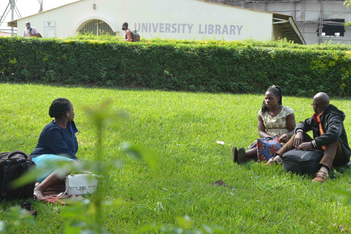 Field Photos-2020-Students discussion group outdoor