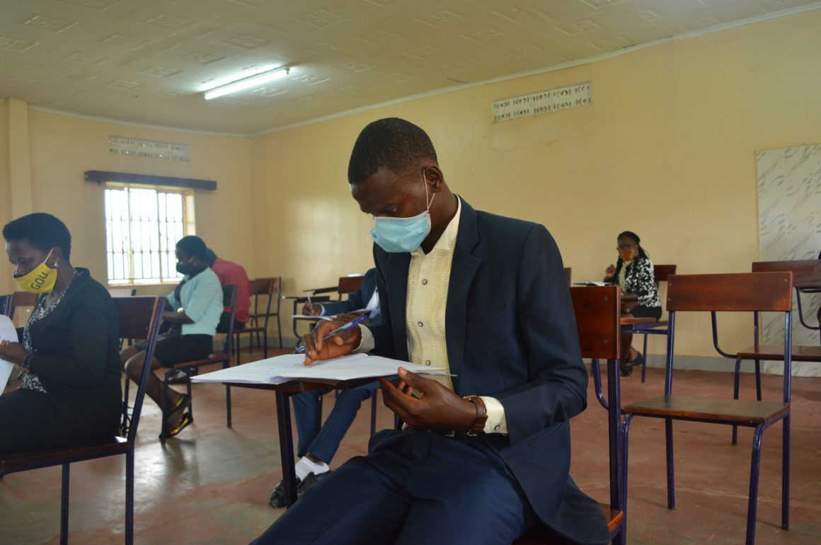 Bachelor of Laws second and last pre-entry examination for the Academic Year 2020/2021